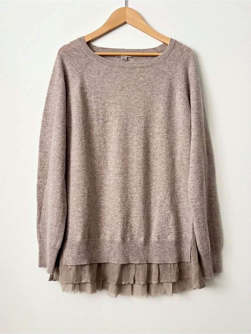 NWOT Women's Garnet Hill Shirttail Cashmere Sweater Size S Brown Oatmeal Lace